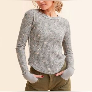 Free People We The Free Pretty Little Thermal Top Grey Floral Print Medium